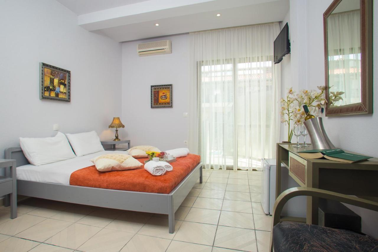 Hotel Litus Oliva Pefkochori Exteriér fotografie
